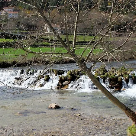 別荘 Casa De Encosturas