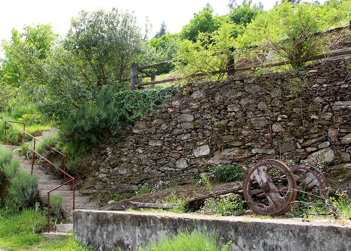 Feriehus Casa De Encosturas Cabeceiras de Basto
