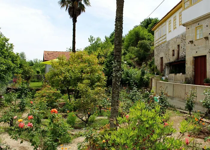 Casa De Encosturas Feriehus Cabeceiras de Basto